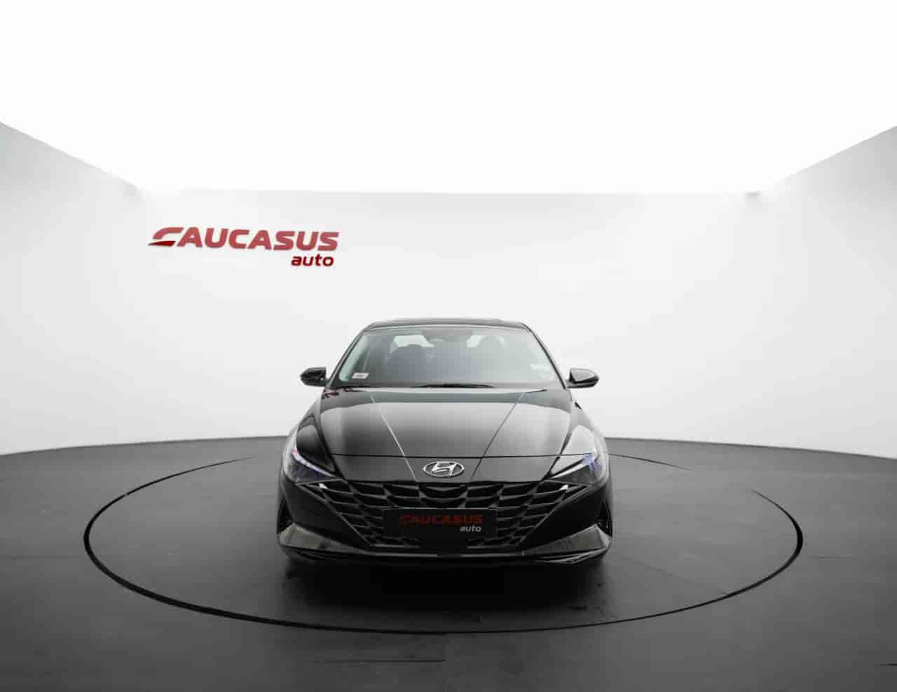 HYUNDAI Elantra - 2
