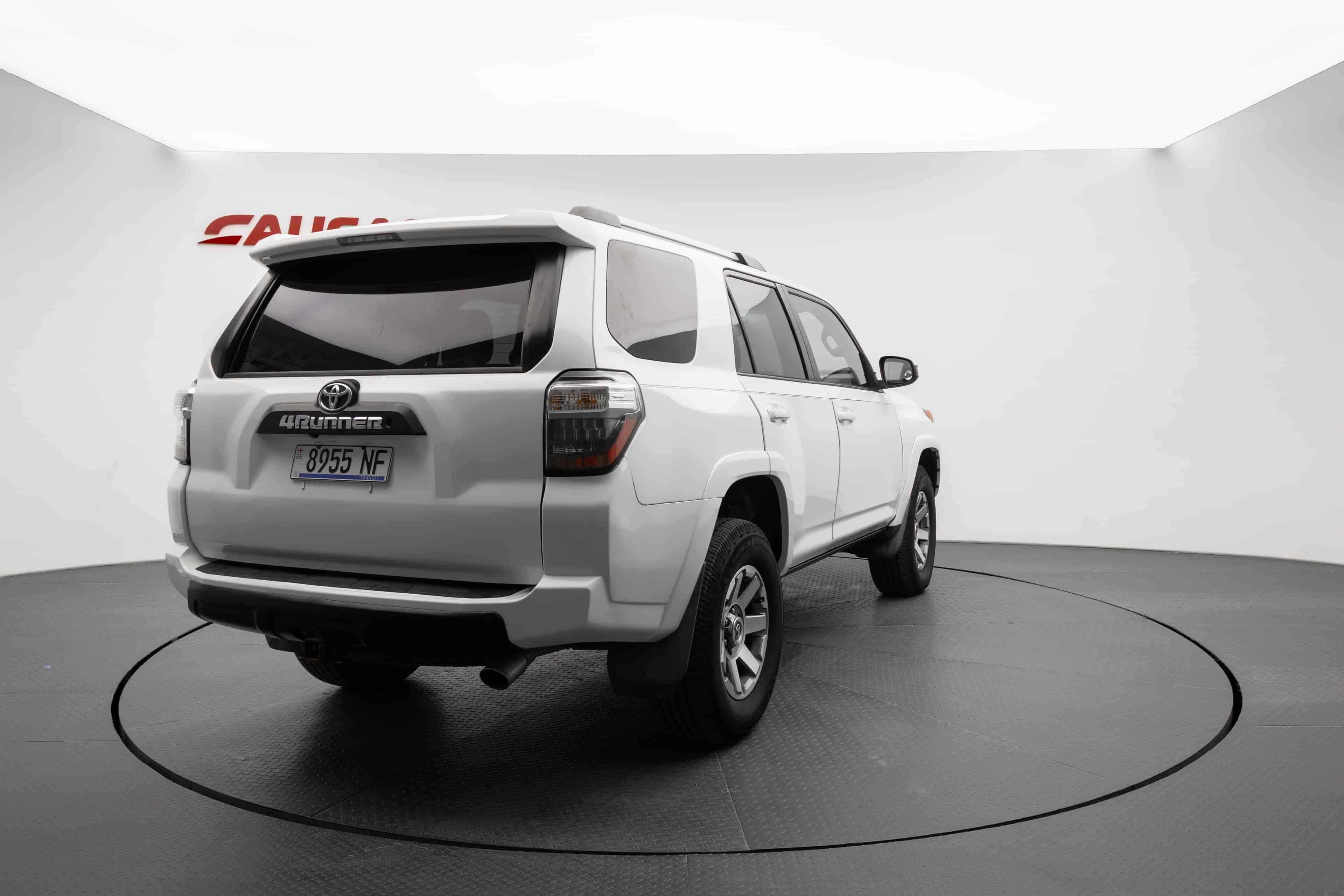 TOYOTA 4Runner - 4