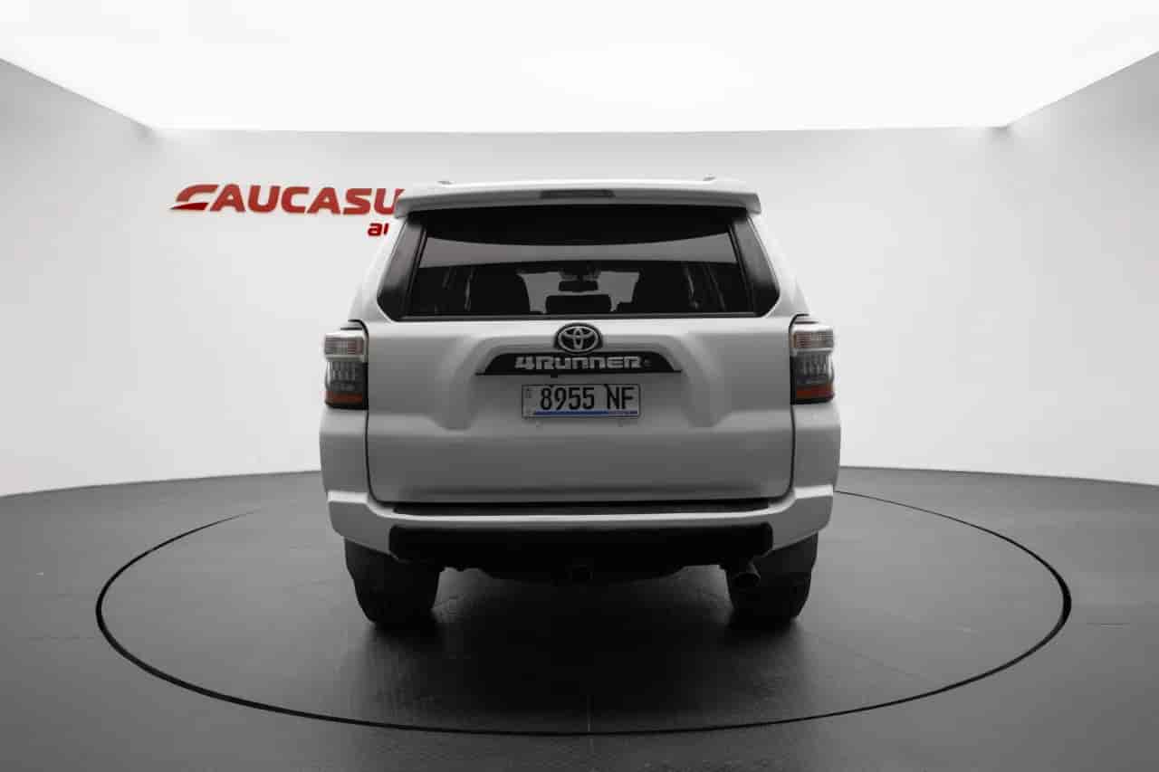 TOYOTA 4-Runner - 5