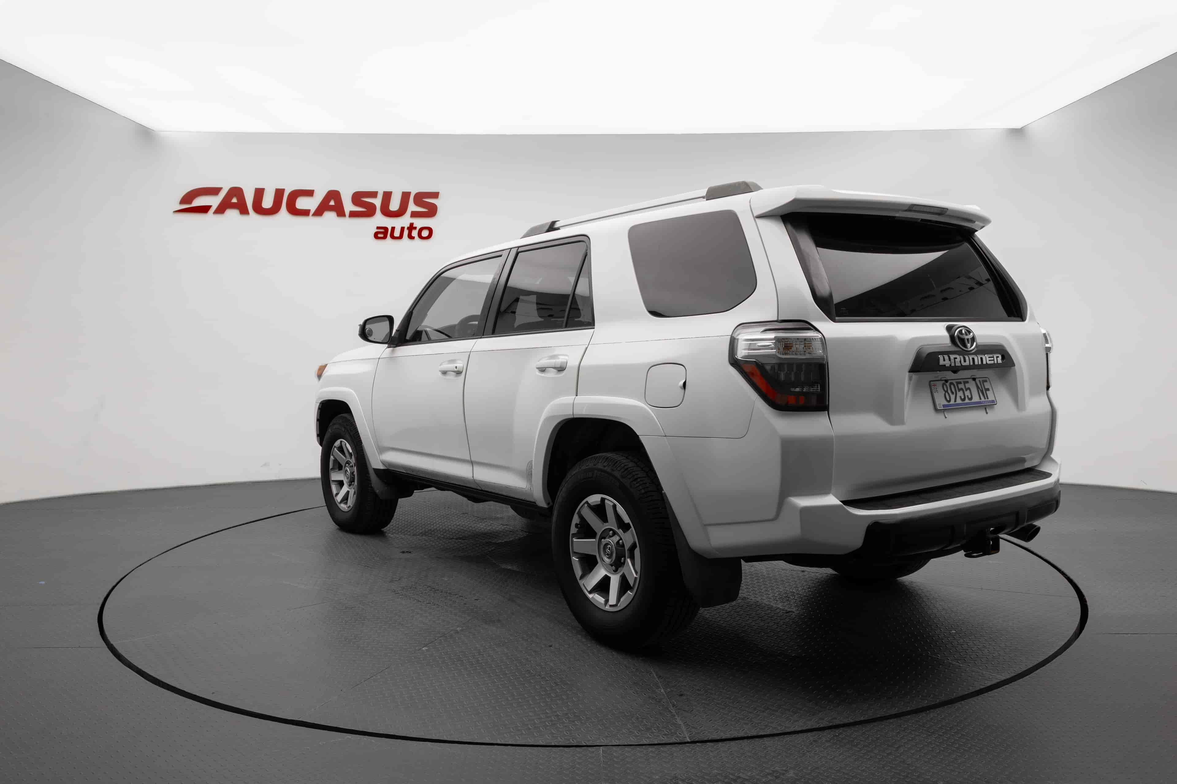 TOYOTA 4Runner - 6