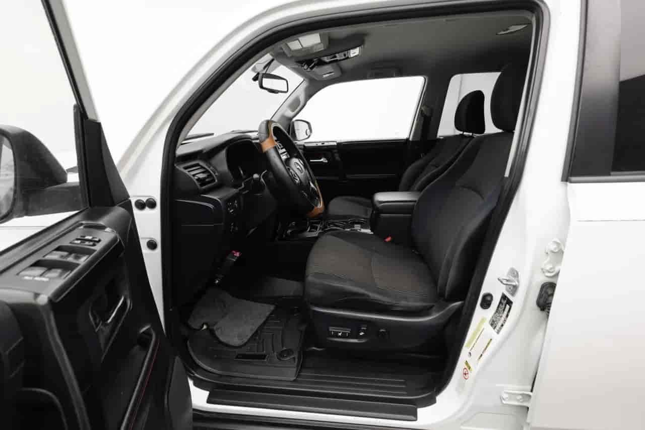 TOYOTA 4-Runner - 10