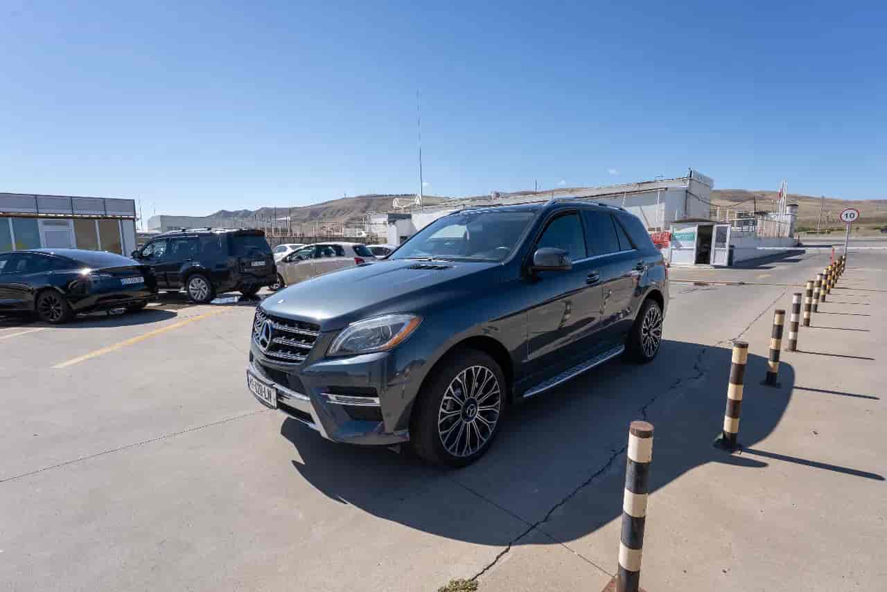 MERCEDES-BENZ M-Class - 1