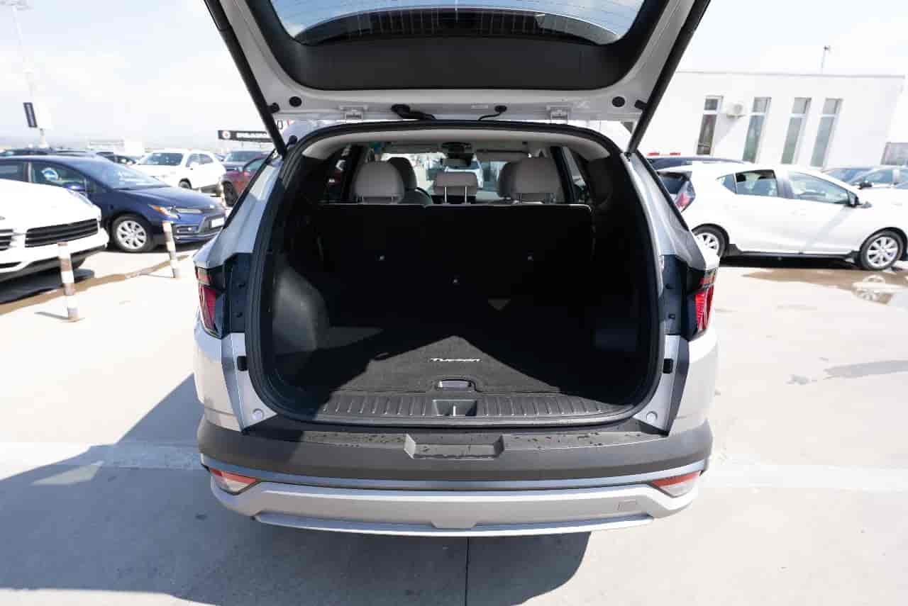HYUNDAI Tucson - 7