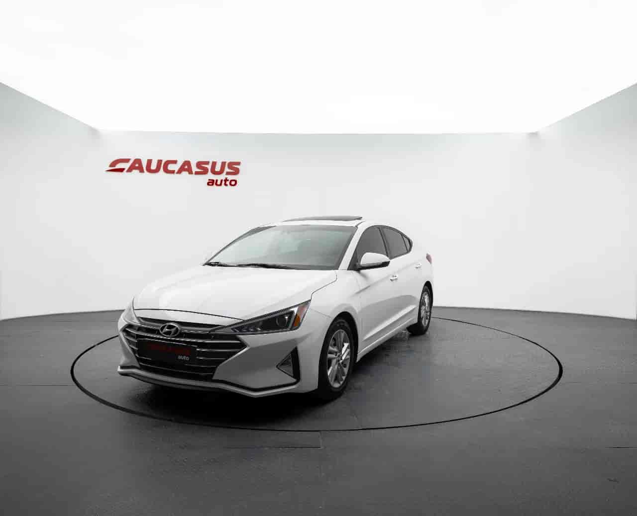 HYUNDAI Elantra - 1