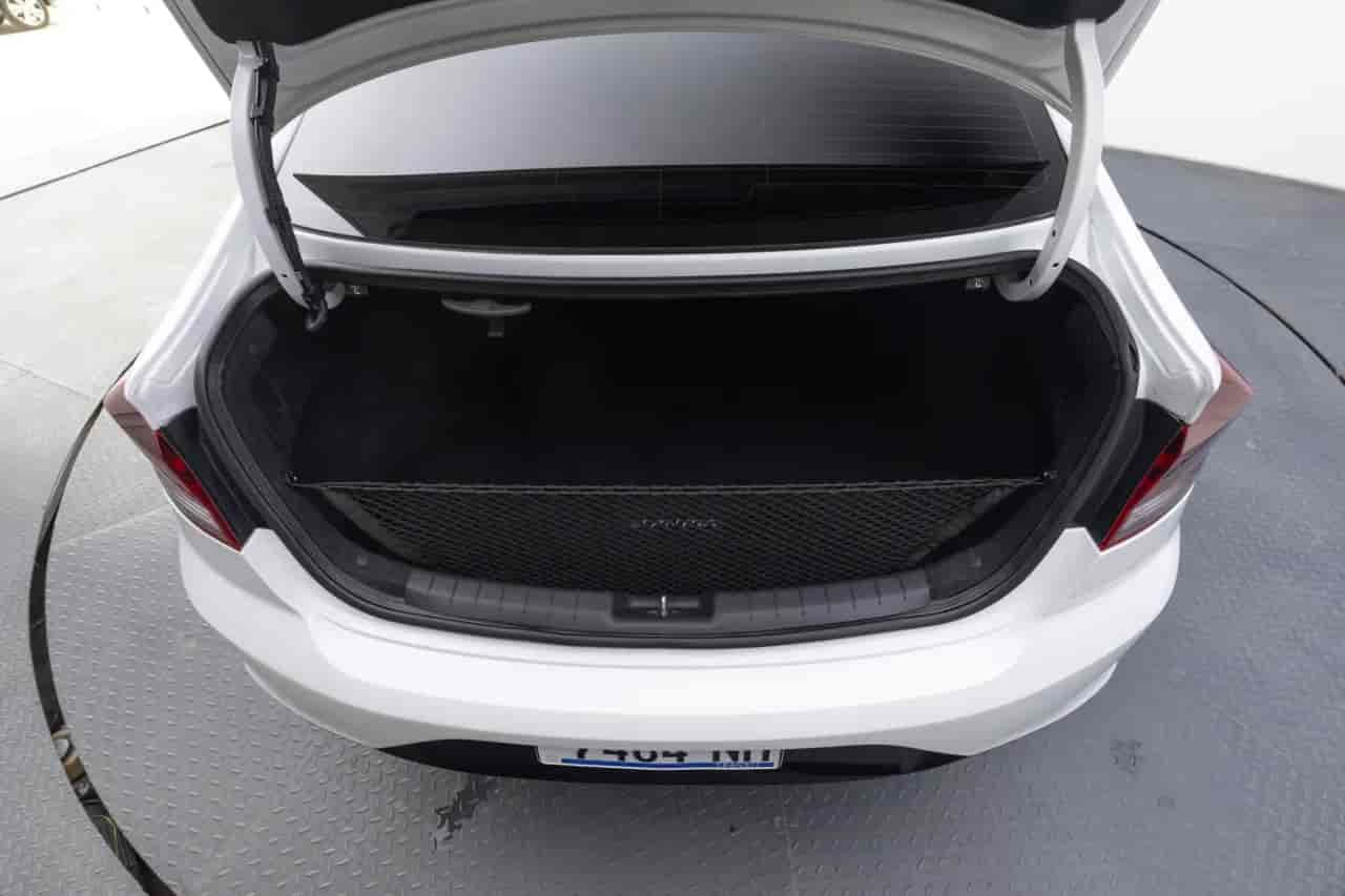HYUNDAI Elantra - 7