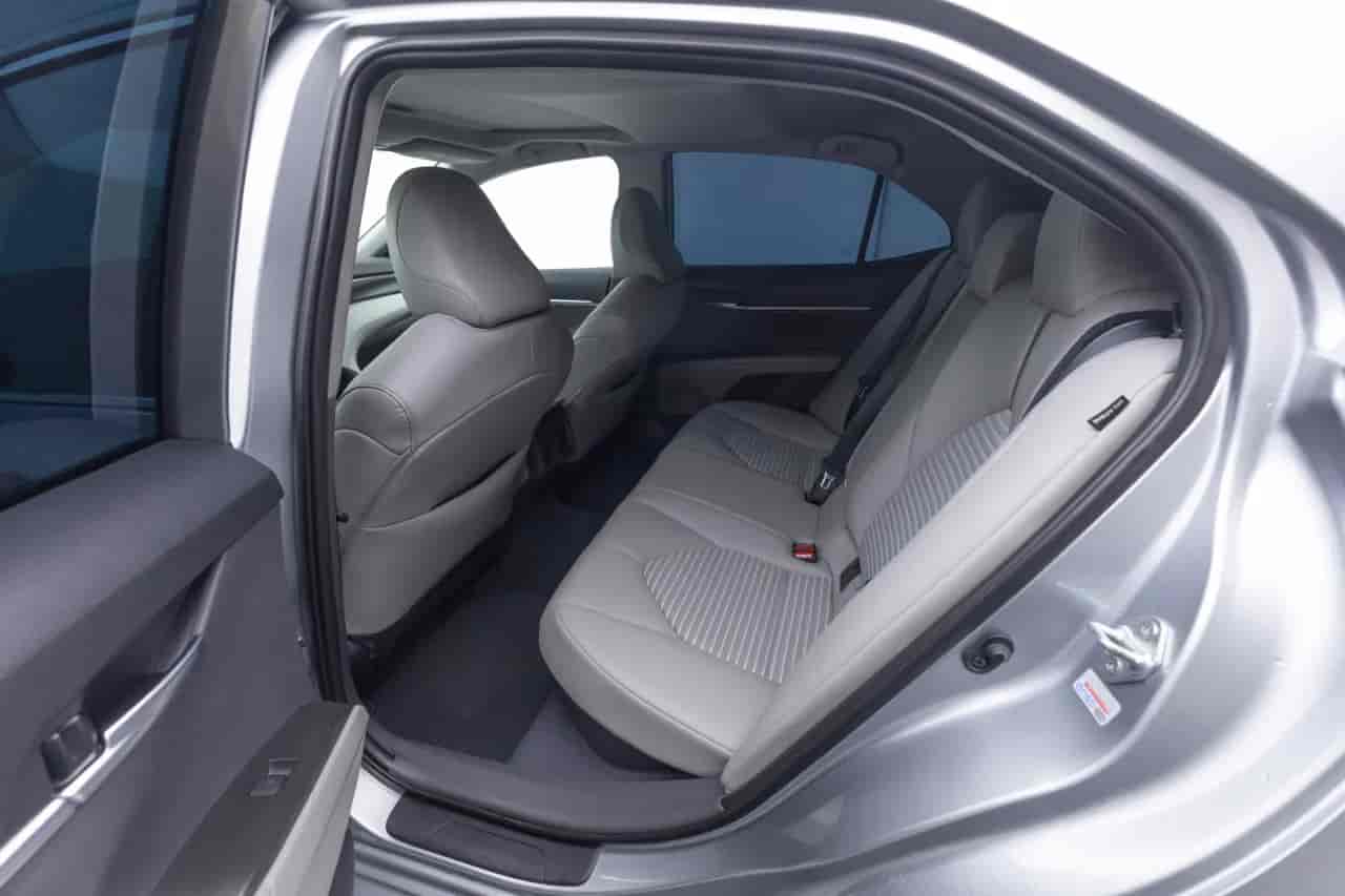 TOYOTA Camry - 8