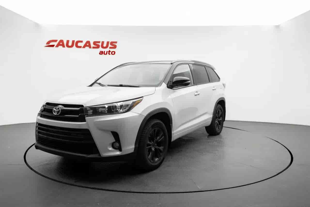 TOYOTA Highlander - 1