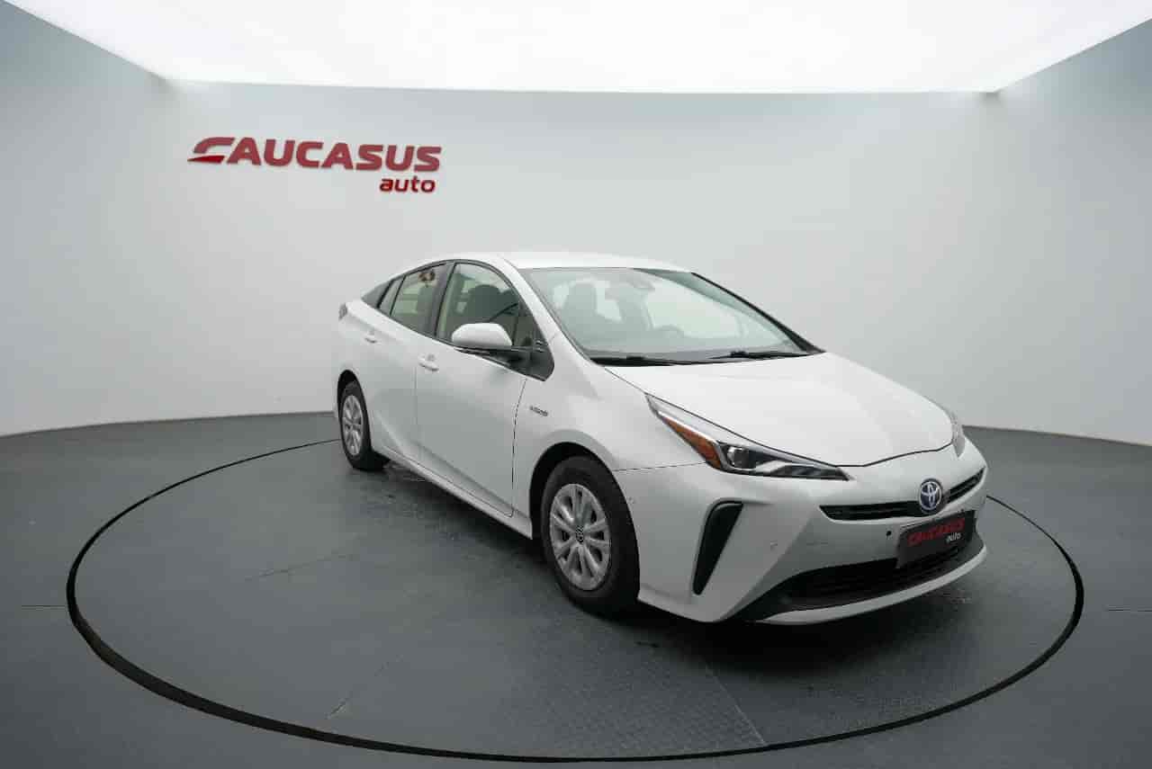 TOYOTA Prius - 3