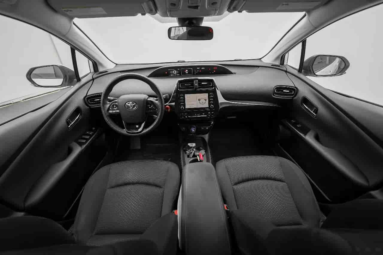 TOYOTA Prius - 9