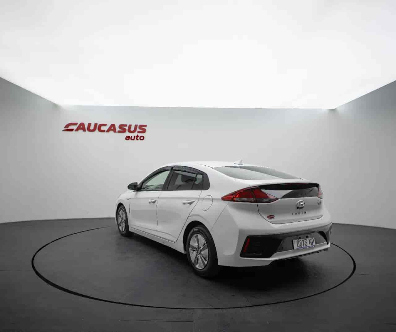 HYUNDAI Ioniq - 6