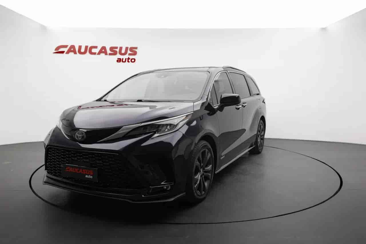 TOYOTA Sienna - 1