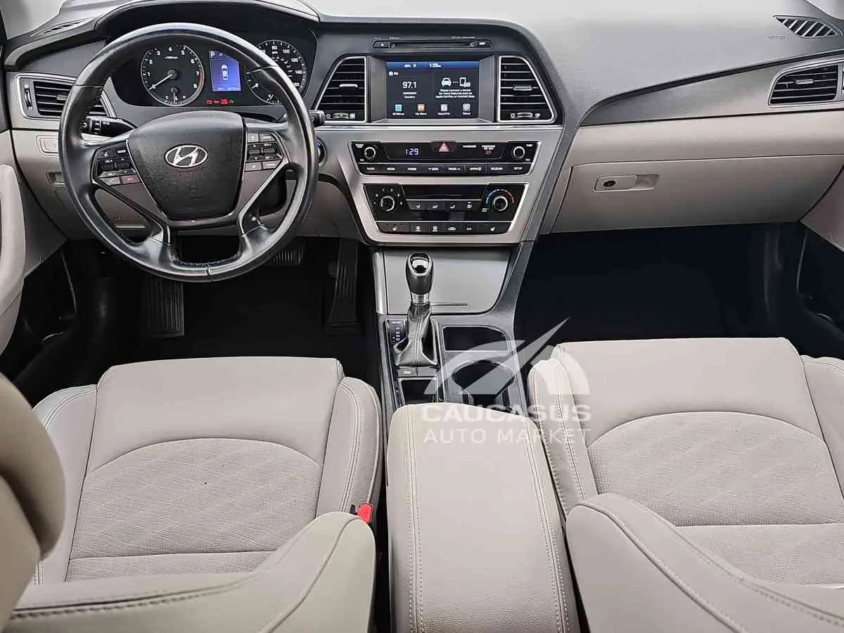 HYUNDAI Sonata - 8