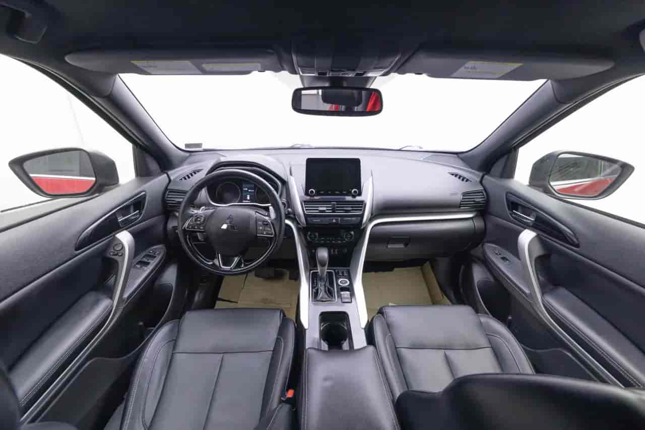 MITSUBISHI Eclipse Cross - 9