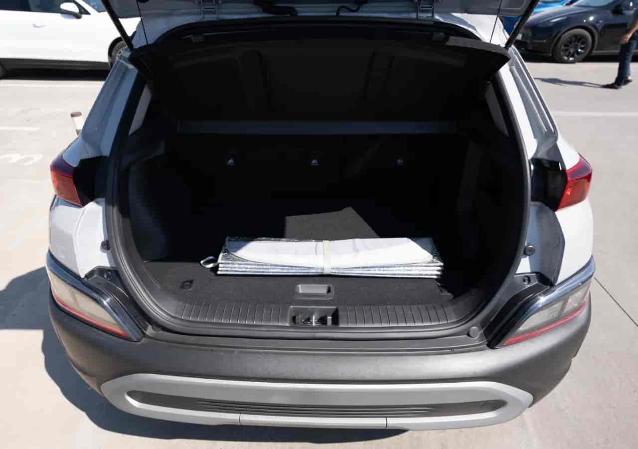 HYUNDAI Kona - 7