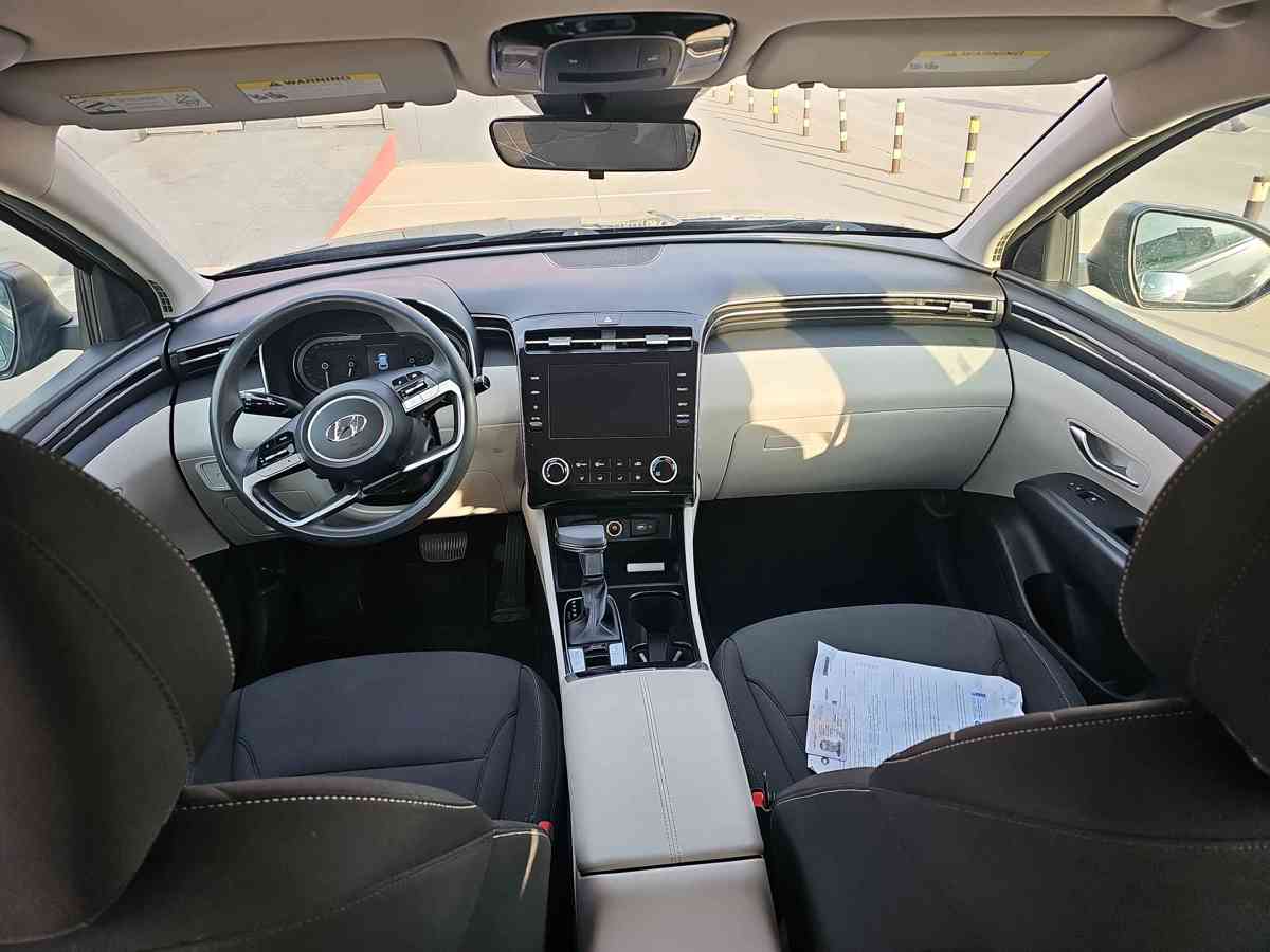 HYUNDAI Tucson - 8