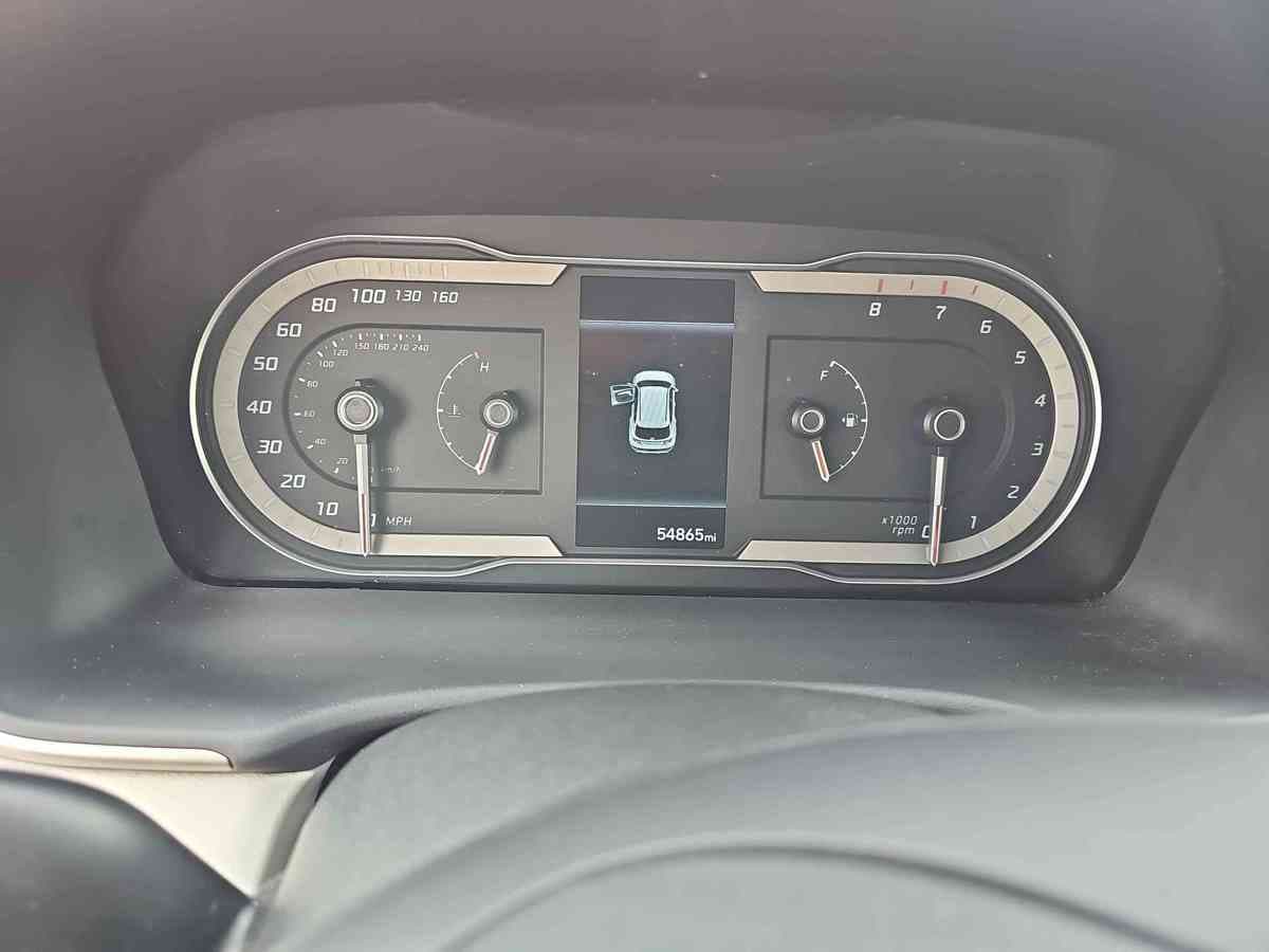 HYUNDAI Tucson - 10