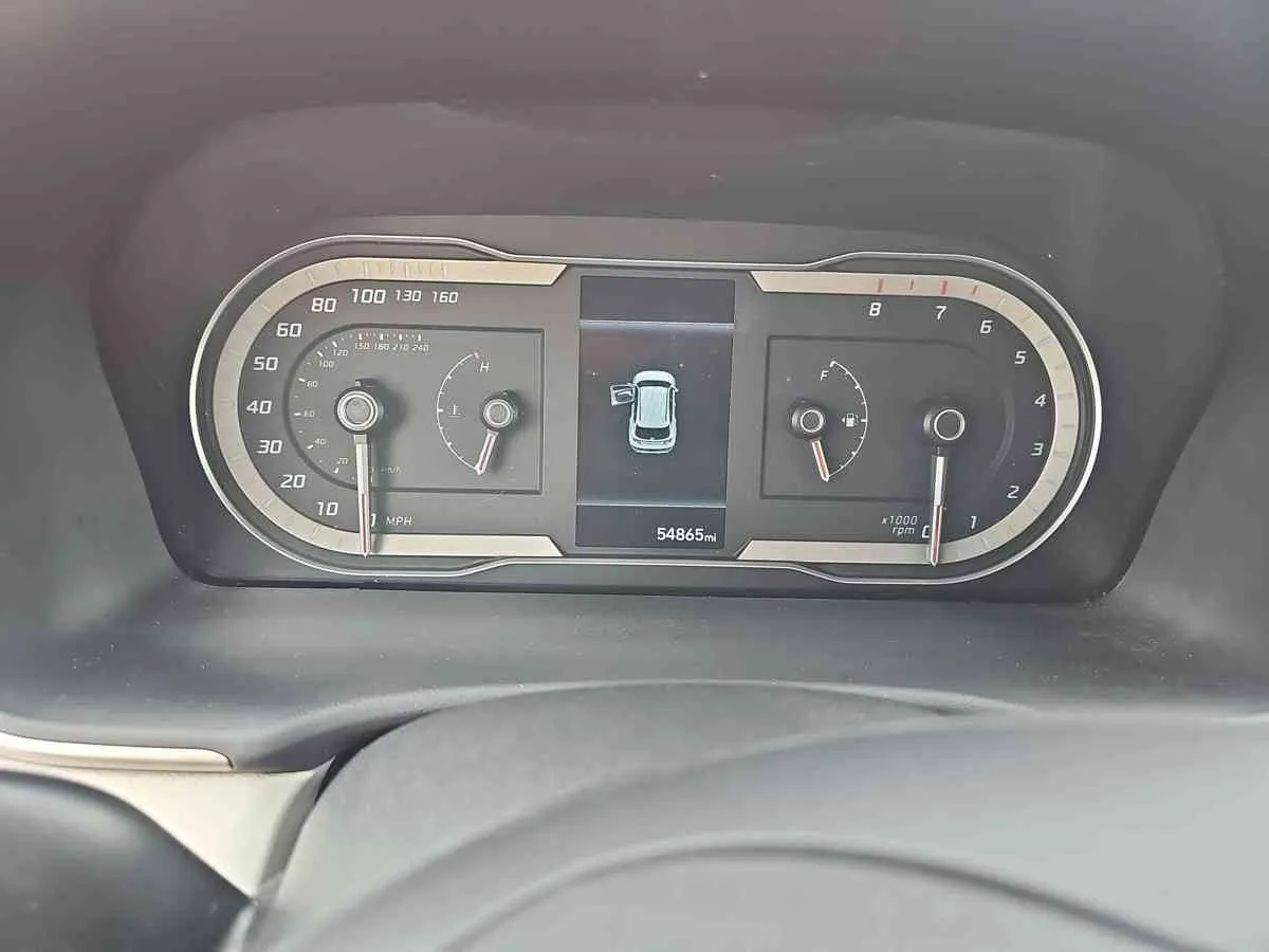 HYUNDAI Tucson - 10