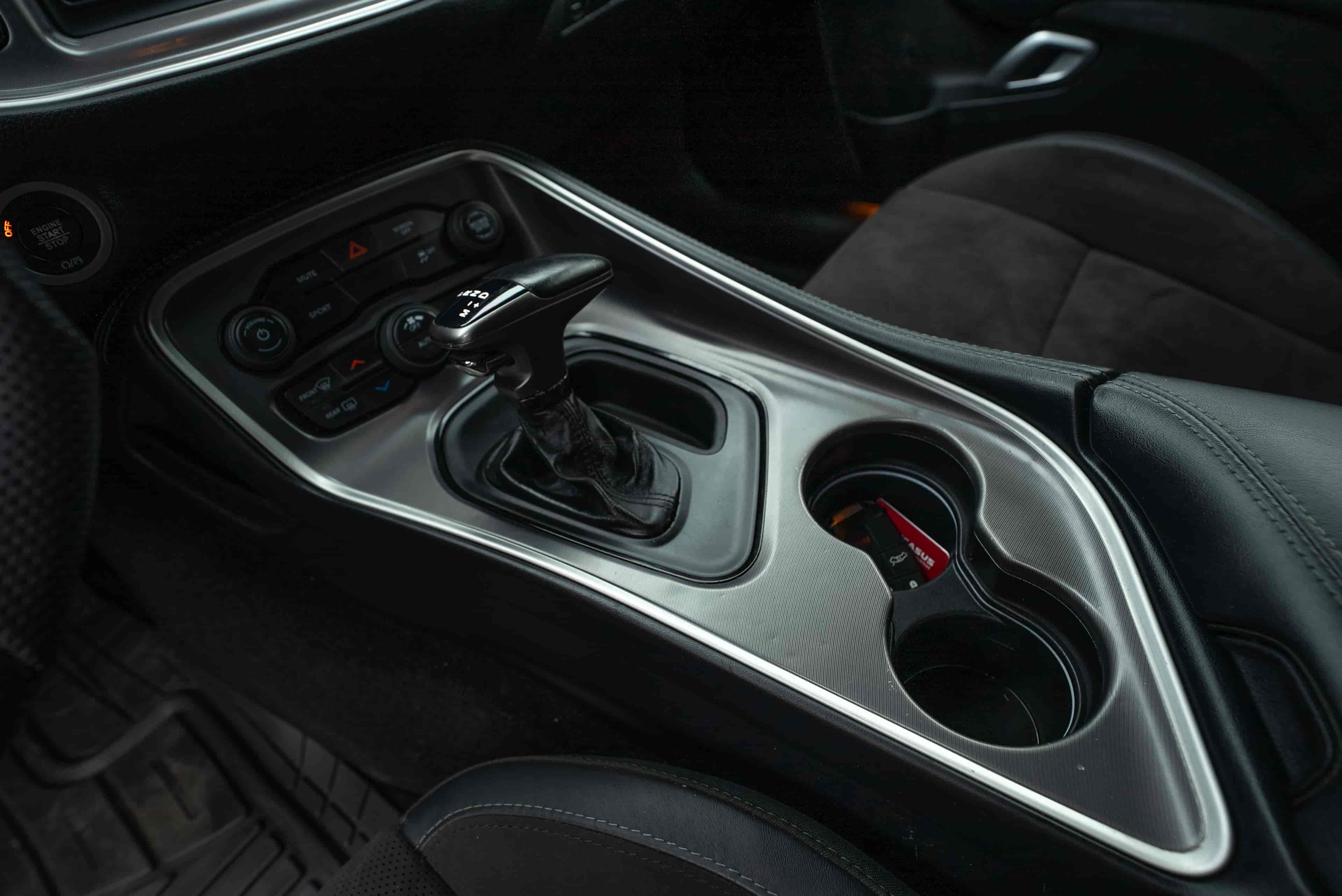 DODGE Challenger - 8