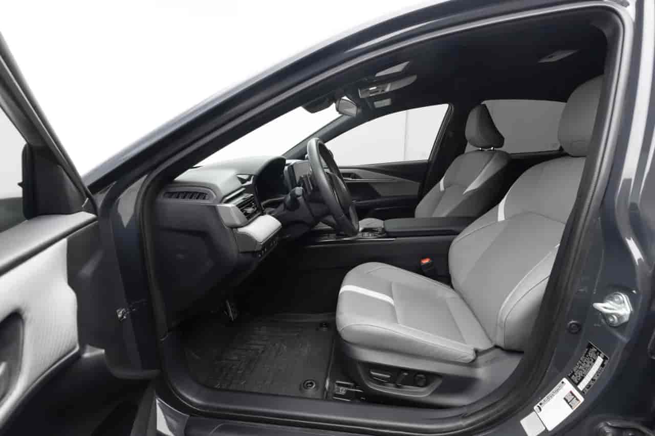 TOYOTA Camry - 10