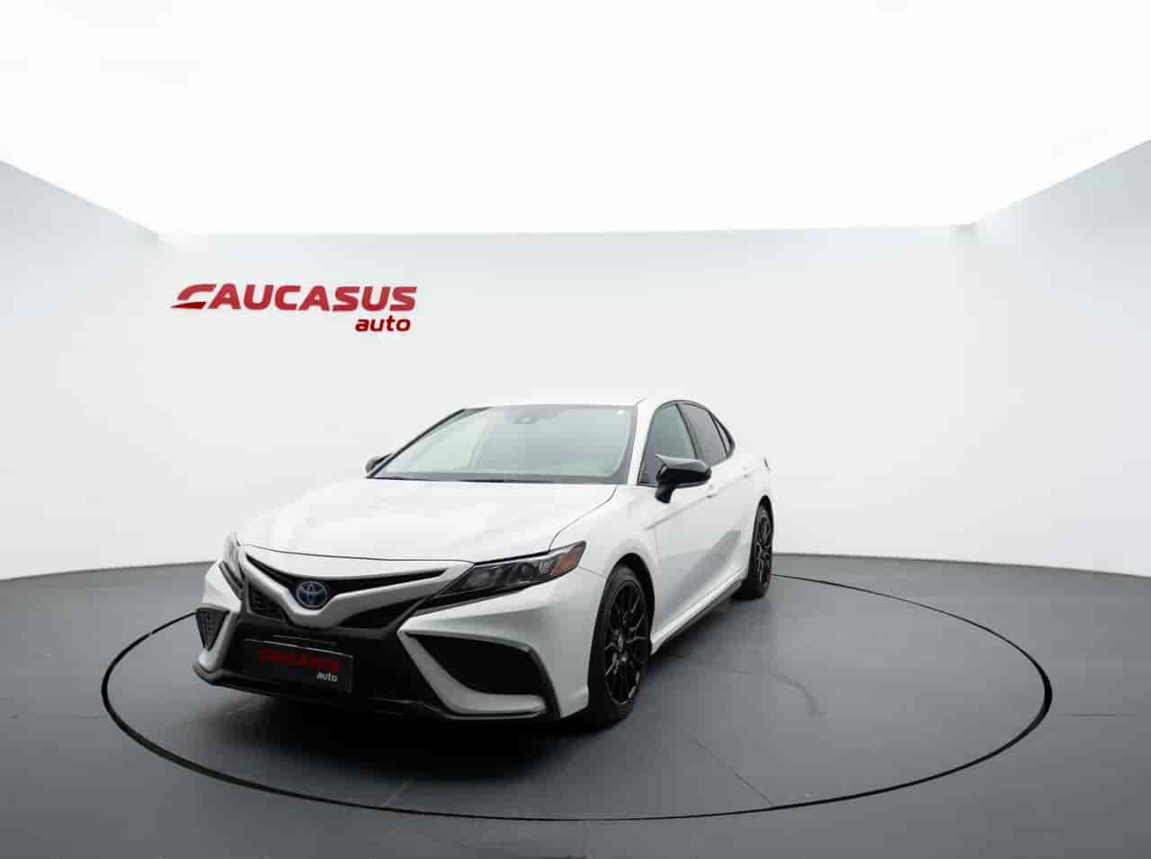 TOYOTA Camry - 1