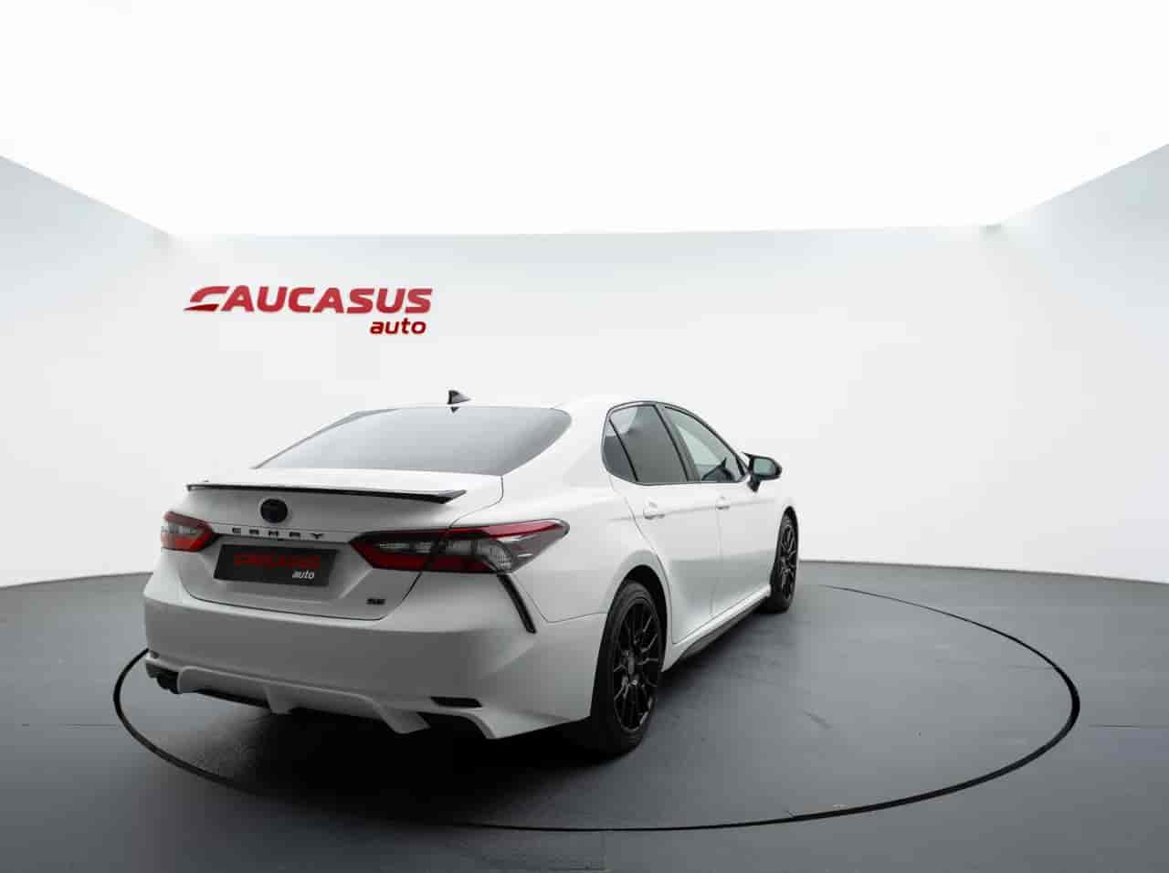TOYOTA Camry - 4