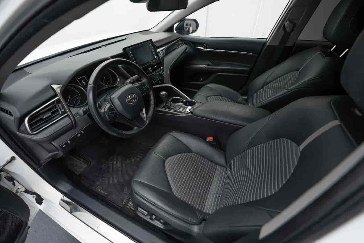 TOYOTA Camry - 10