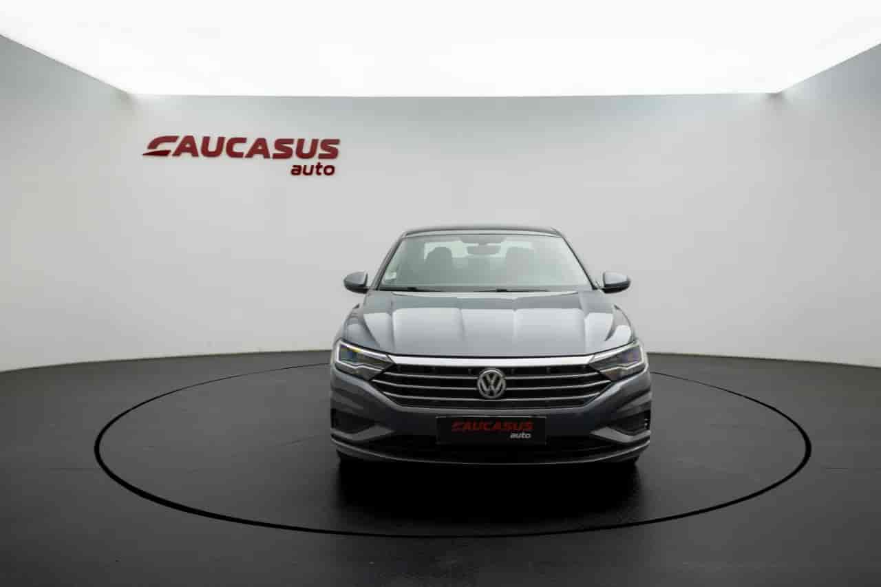 VOLKSWAGEN Jetta - 2
