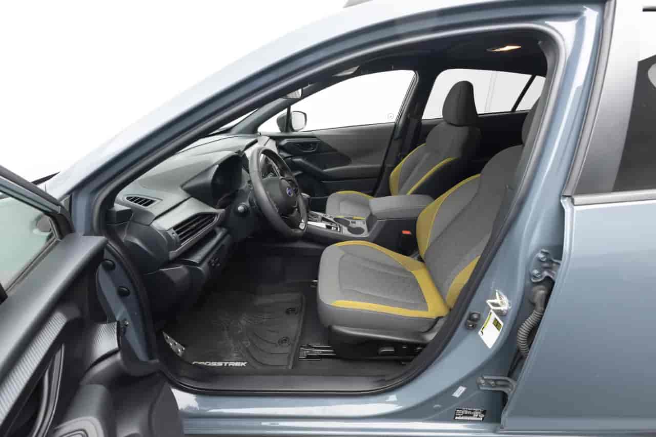 SUBARU Crosstrek - 10