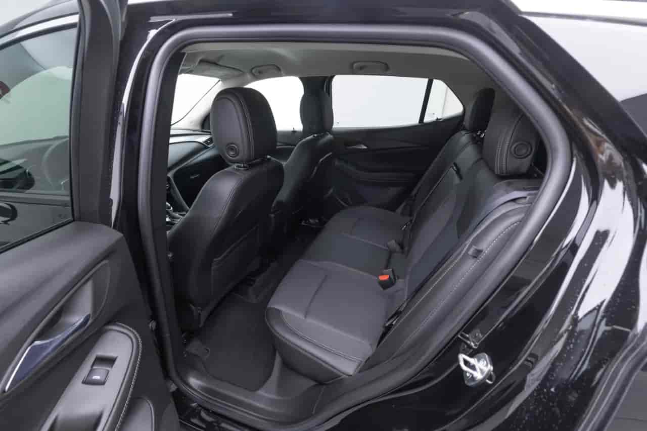 BUICK Encore GX - 8
