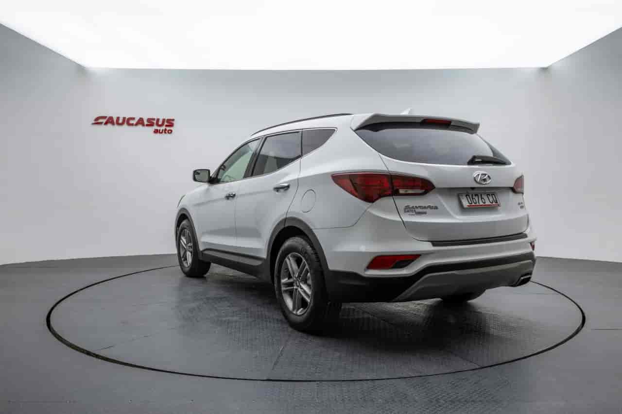 HYUNDAI Santa Fe Sport - 3