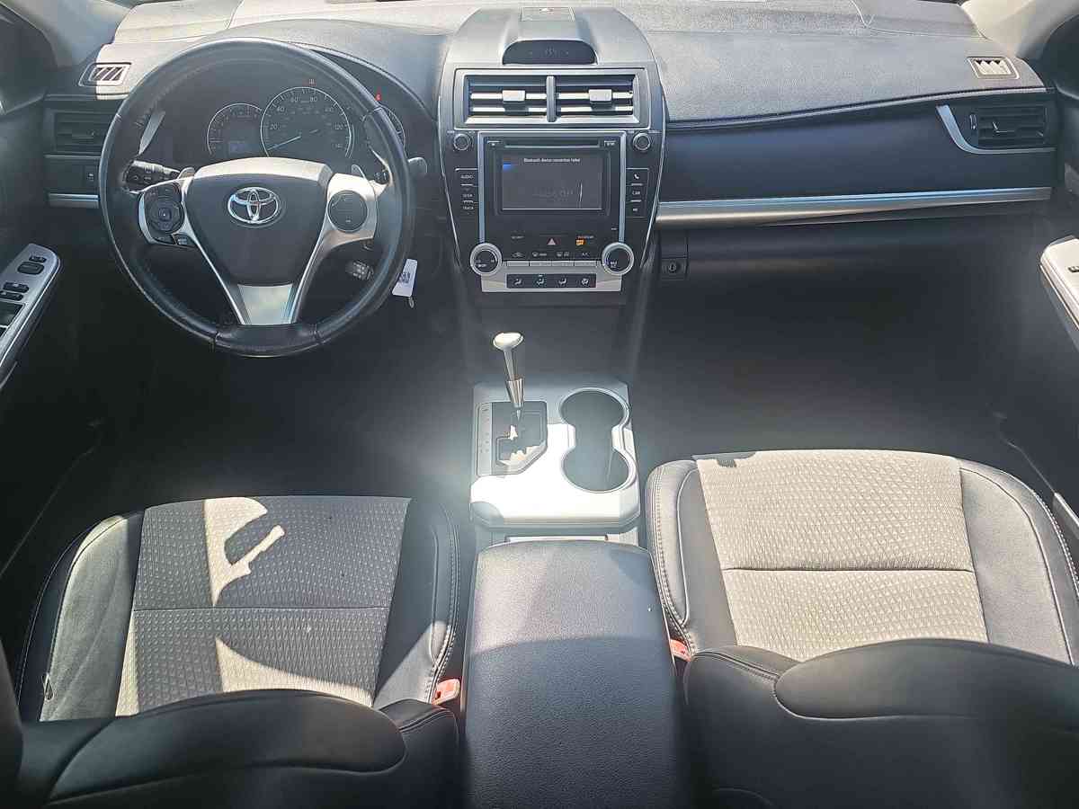 TOYOTA Camry - 8