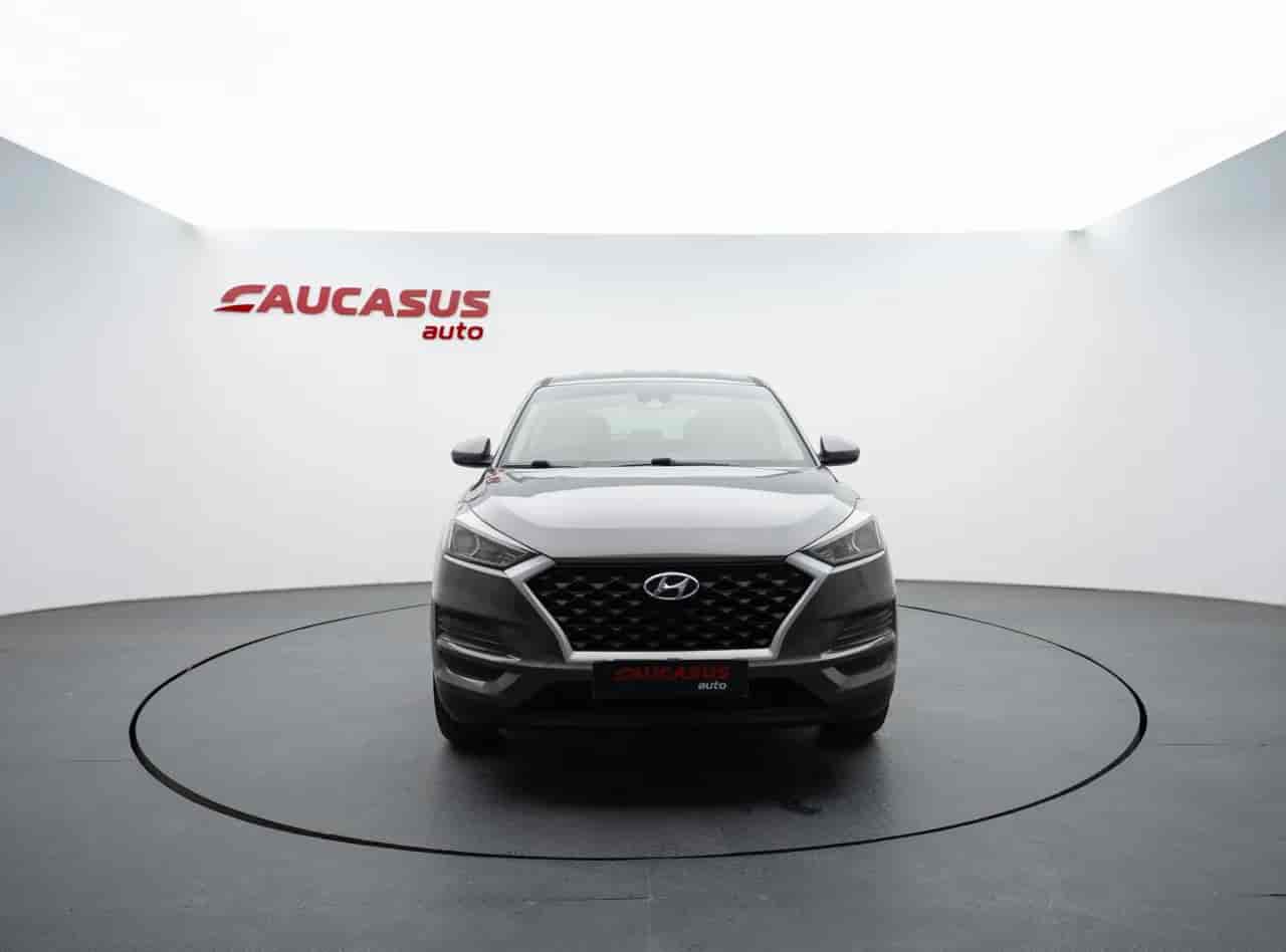 HYUNDAI Tucson - 2