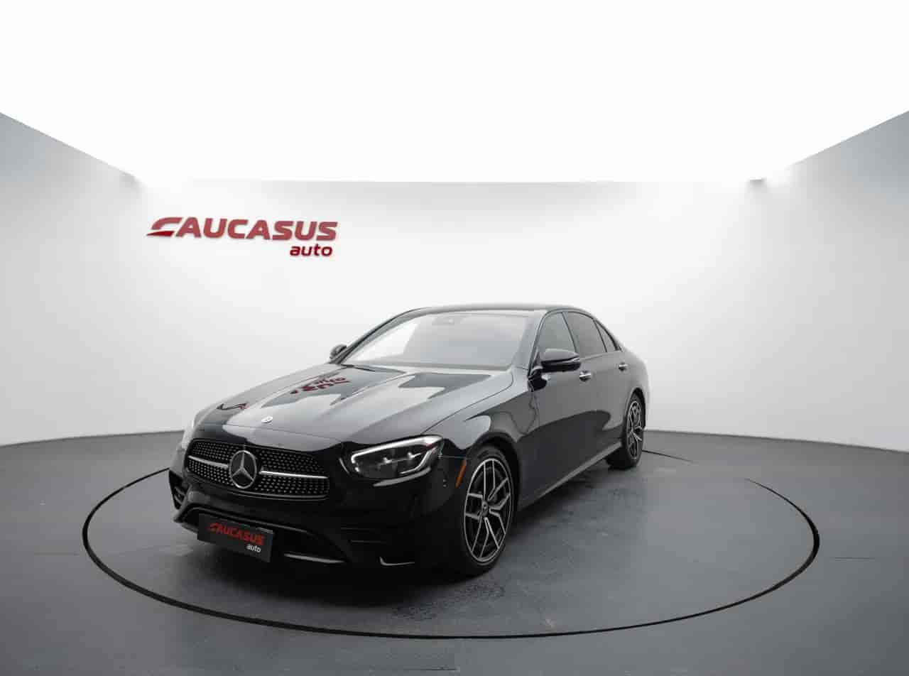 MERCEDES-BENZ E-Class - 1