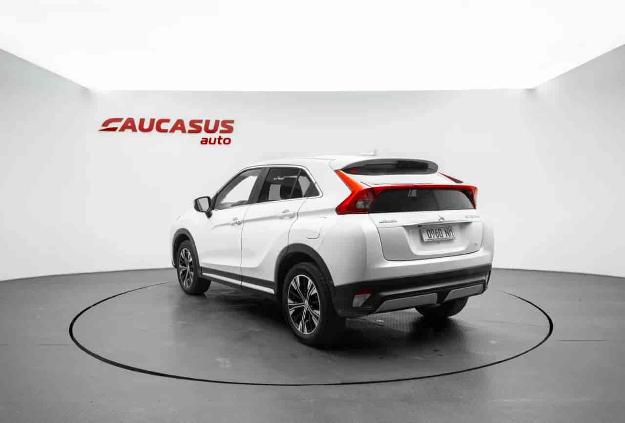 MITSUBISHI Eclipse Cross - 6