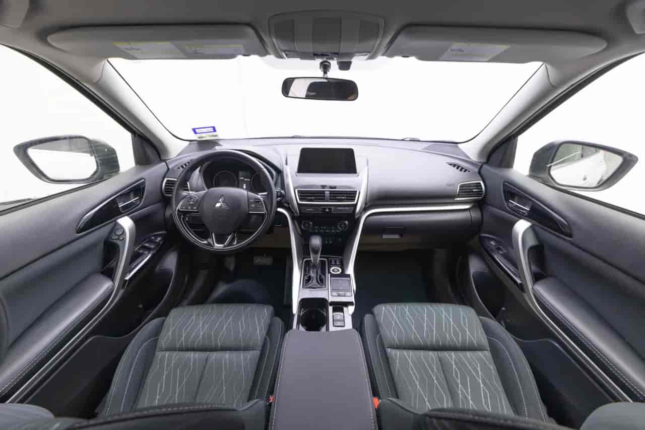 MITSUBISHI Eclipse Cross - 9