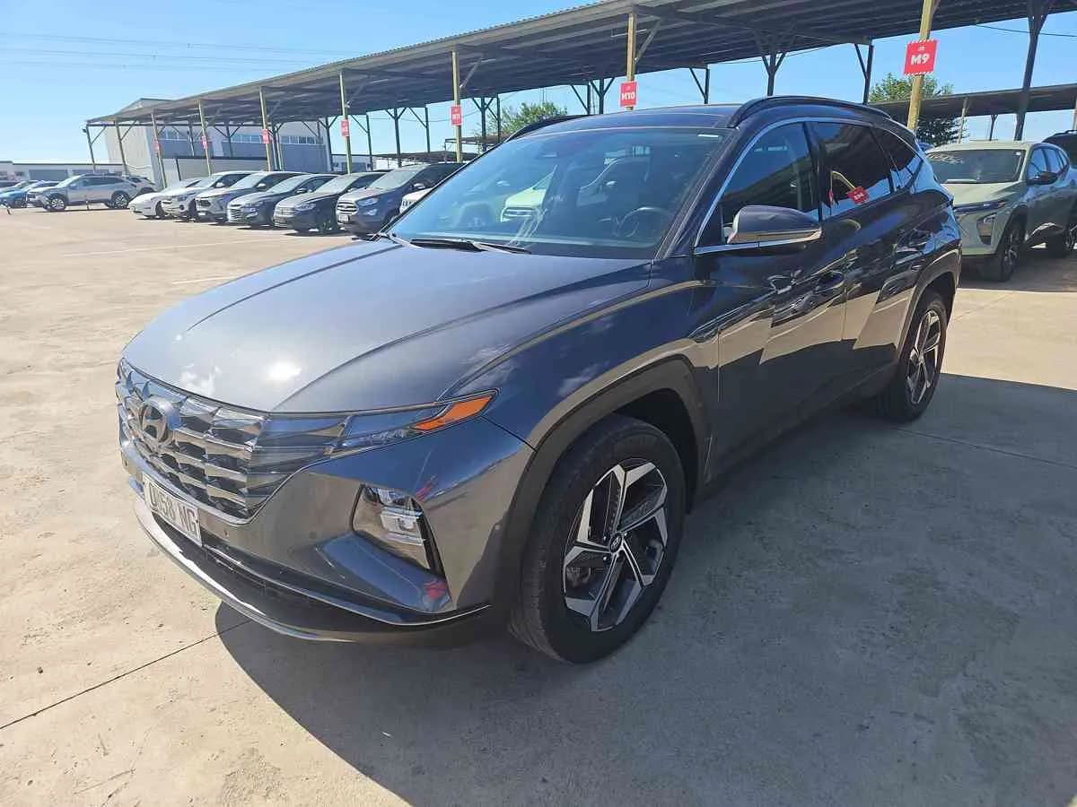 HYUNDAI Tucson - 1