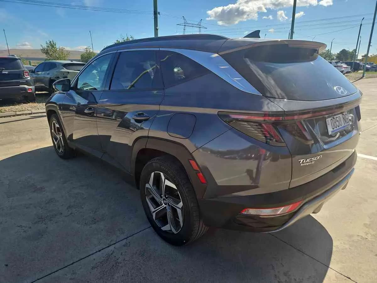 HYUNDAI Tucson - 9