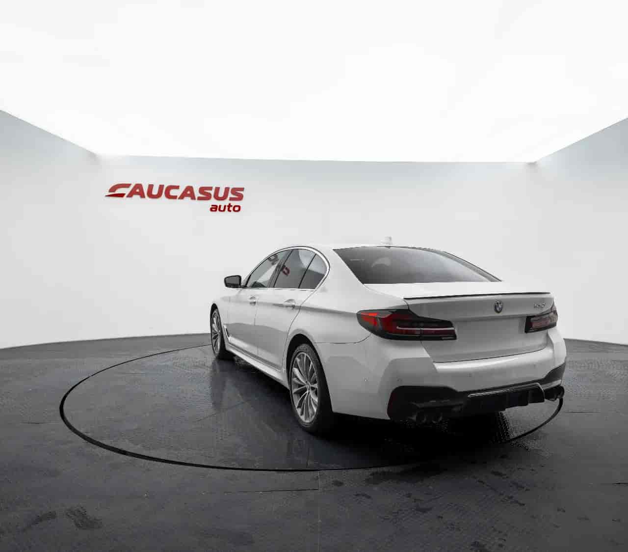 BMW 530i - 4