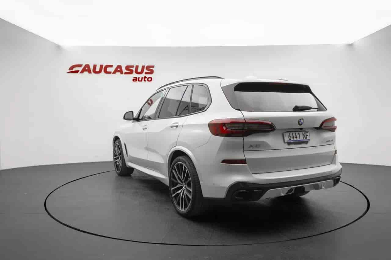 BMW X5 - 6