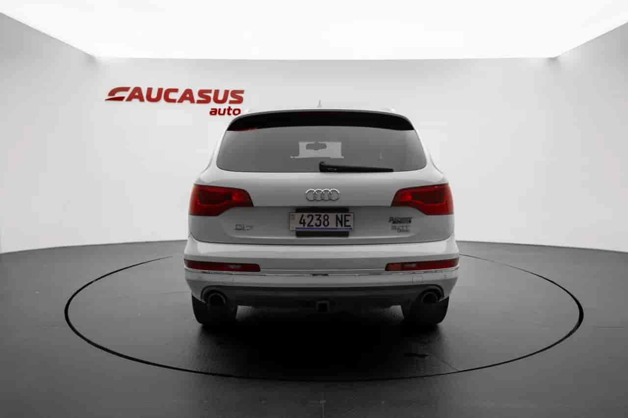 AUDI Q7 - 5