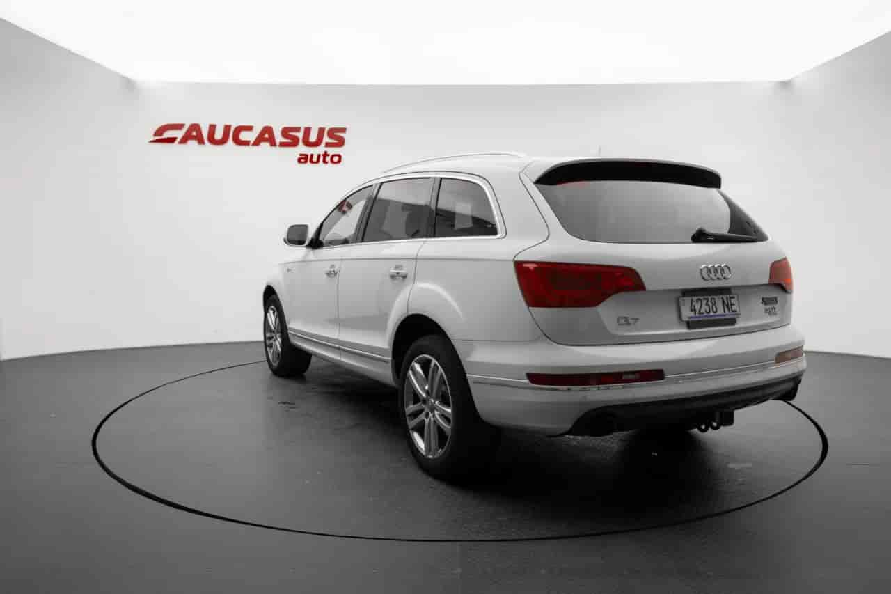 AUDI Q7 - 6