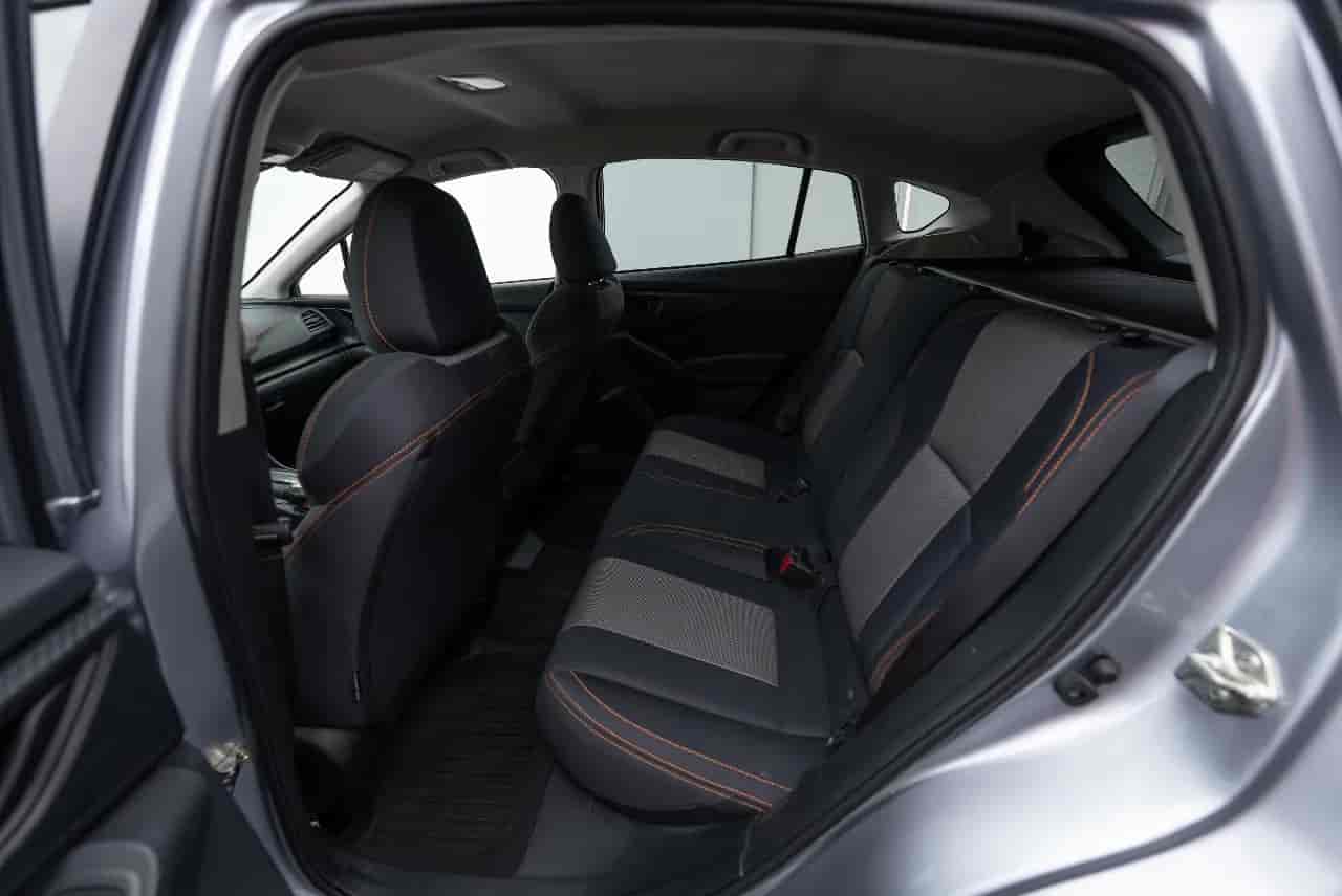SUBARU Crosstrek - 8