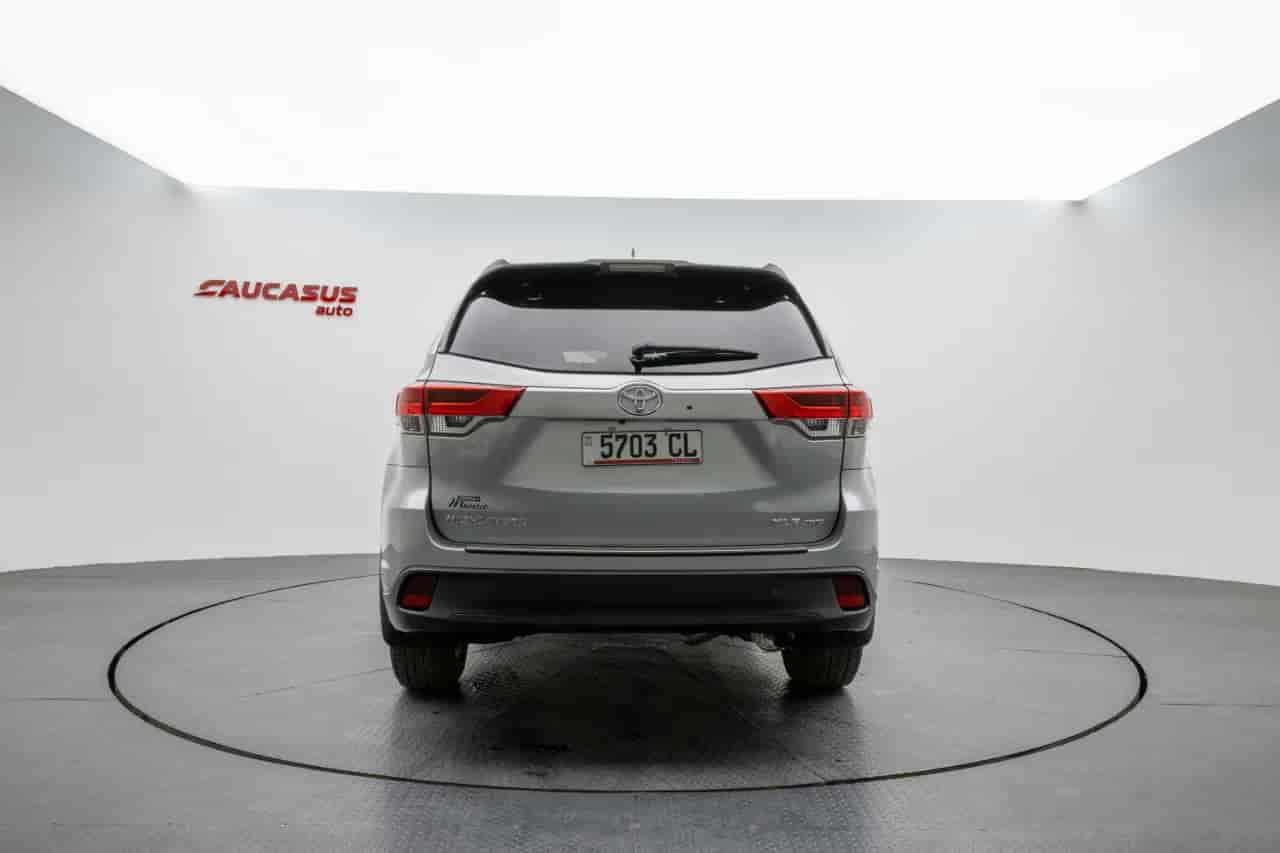 TOYOTA Highlander - 5