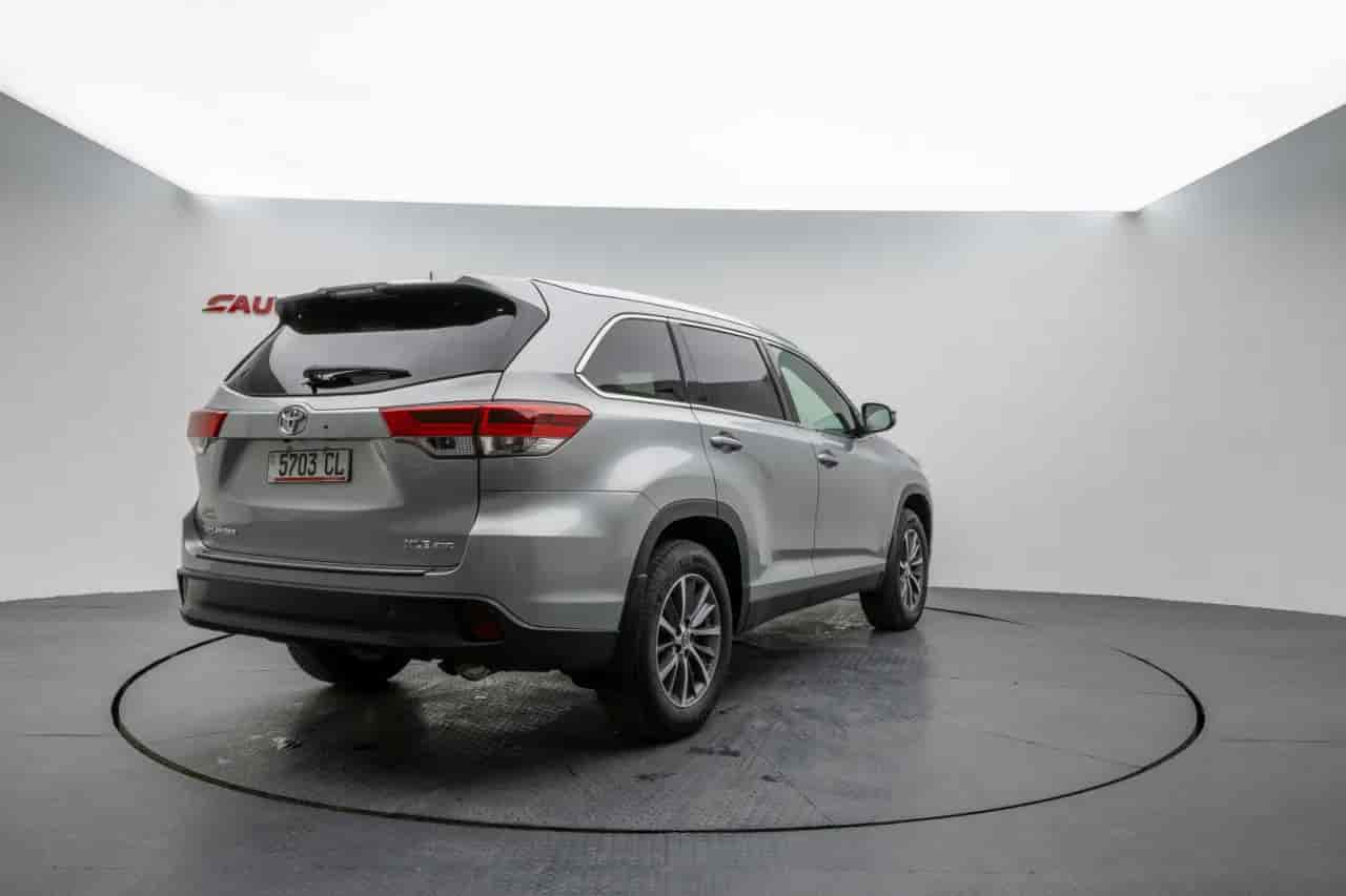 TOYOTA Highlander - 6