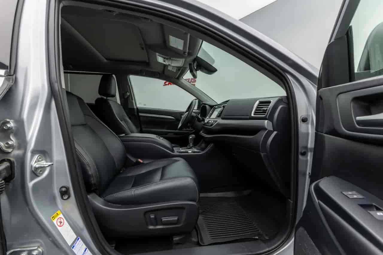TOYOTA Highlander - 8