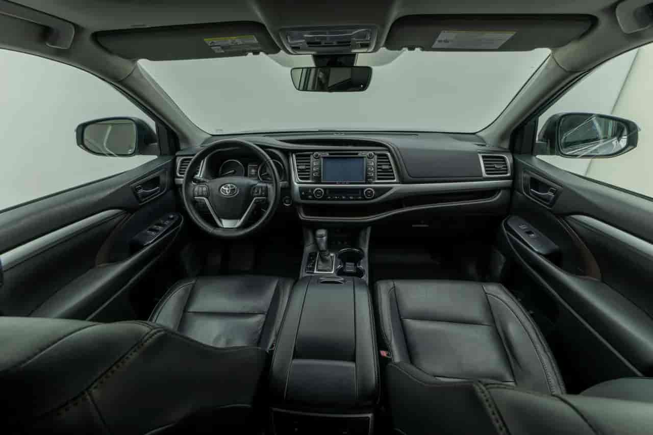 TOYOTA Highlander - 10