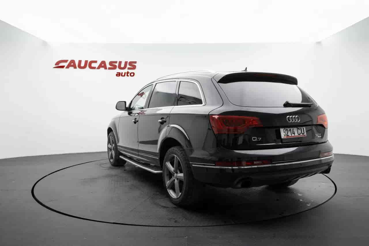 AUDI Q7 - 6