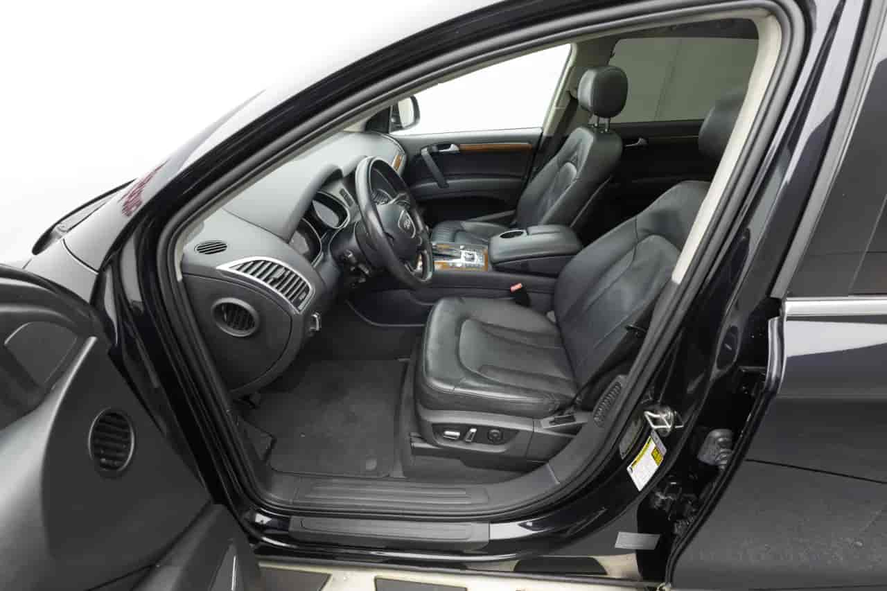 AUDI Q7 - 10