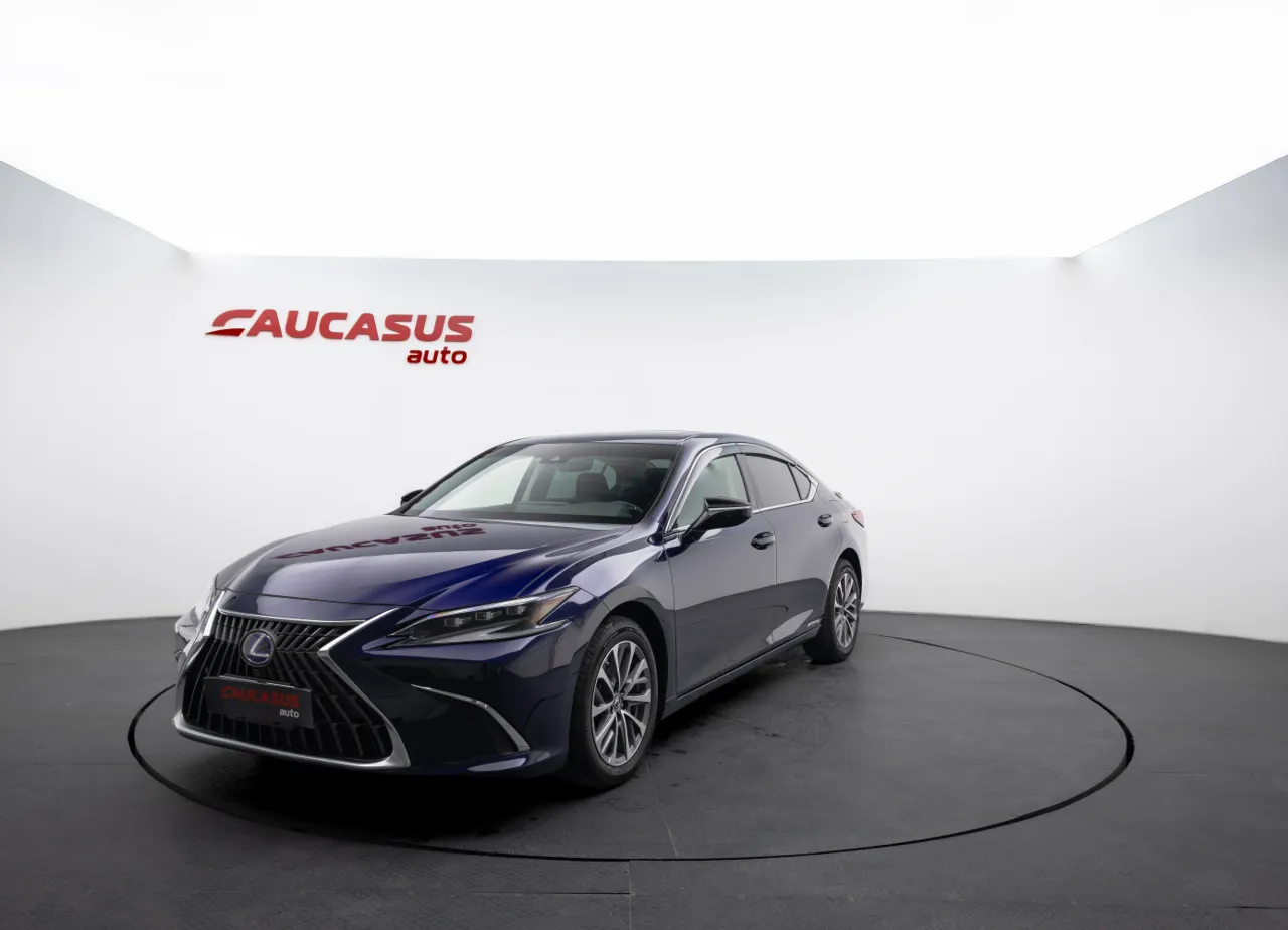 2022 LEXUS ES