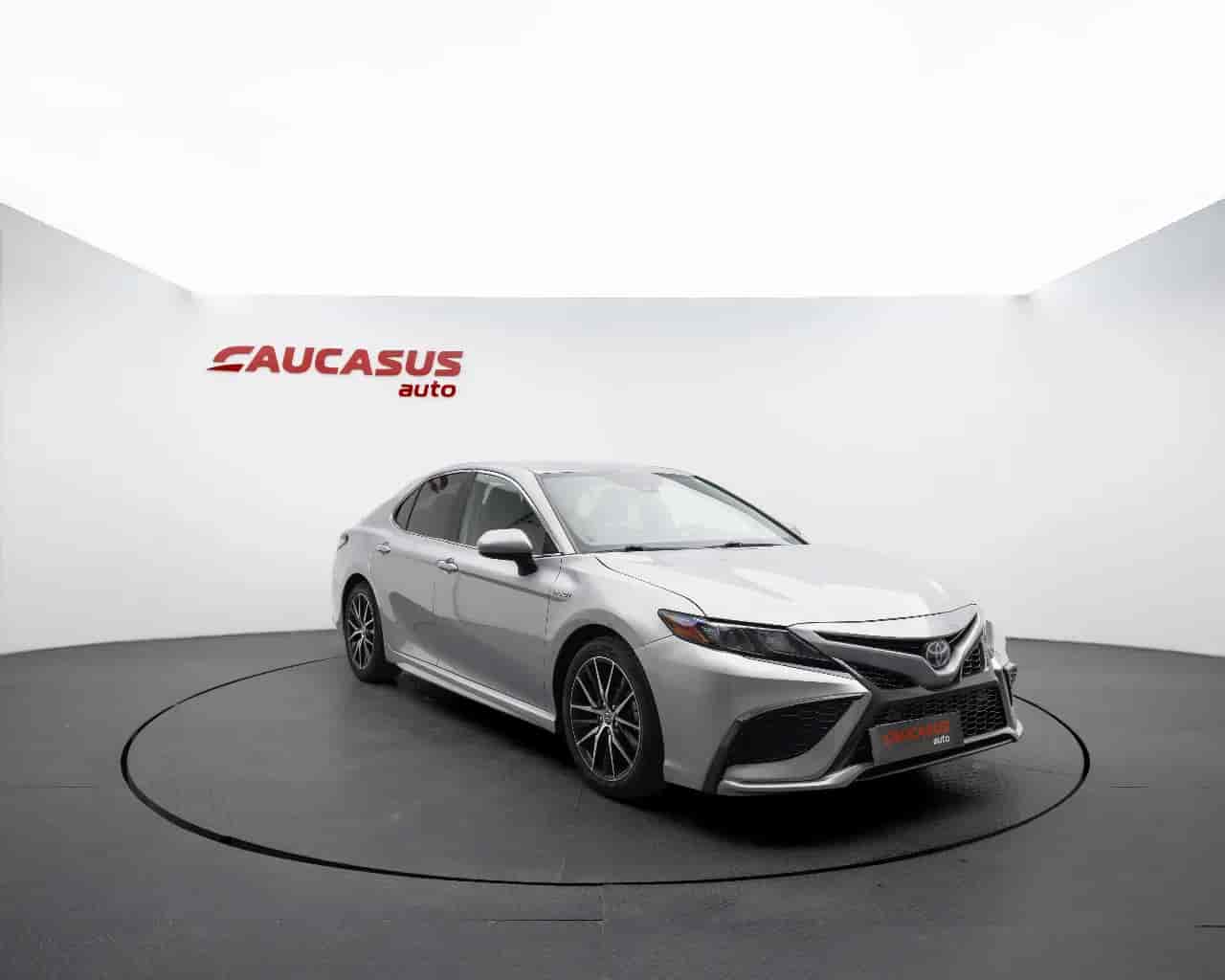 TOYOTA Camry - 3